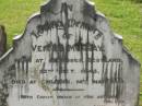
Veitch MURRAY,
born Jedburgh Scotland 22 Oct 1843,
died Childers 14 Mar 1919;
Appletree Creek cemetery, Isis Shire
