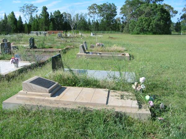 Bell cemetery, Wambo Shire  | 