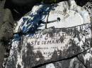 
Rosalia Albertine STEGEMANN
18 Aug 1922
aged 82
erected by daughter and son-in-law

Bethania (Lutheran) Bethania, Gold Coast

