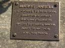 
Marise ANSELL,
27-1-1963 - 19-8-2006,
daughter of Lesley Brice & Elizabeth,
sister to Stuart & Sandra,
aunty to Matthew;
Brookfield Cemetery, Brisbane
