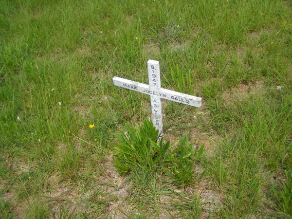 Marie Jocelyn GAULD,  | born 1947 aged 3 weeks;  | Brooweena St Mary's Anglican cemetery, Woocoo Shire  | 