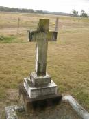 
Gertrude Zaidee,
wife of W.H. KIRK,
died Cressbrook 9 Jan 1917 aged 23 years;
Cressbrook Homestead, Somerset Region

