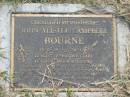 
John Alister Campbell BOURNE,
30-8-39 - 30-1-97,
husband of Clare,
father of Duncan;
Goomeri cemetery, Kilkivan Shire

