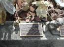 
Thelma Muriel FRASER
14-10-1930 to 18-4-2001

St Matthews (Anglican) Grovely, Brisbane
