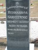 
Hermann F A SAKRZEWSKI
25 Sep 1937, aged 76
Erich H SAKRZEWSKI
b: 1905, d: 1929
Friedericke C SAKRZEWSKI
14 Jun 1953, aged 86
Haigslea Lawn Cemetery, Ipswich

