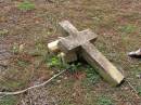 
    ru   orf
Hoya Lutheran Cemetery, Boonah Shire

