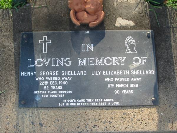 Henry George SHELLARD,  | died 22 Dec 1940 aged 52 years;  | Lily Elizabeth SHELLARD,  | died 11 March 1989 aged 90 years;  | Lawnton cemetery, Pine Rivers Shire  | 