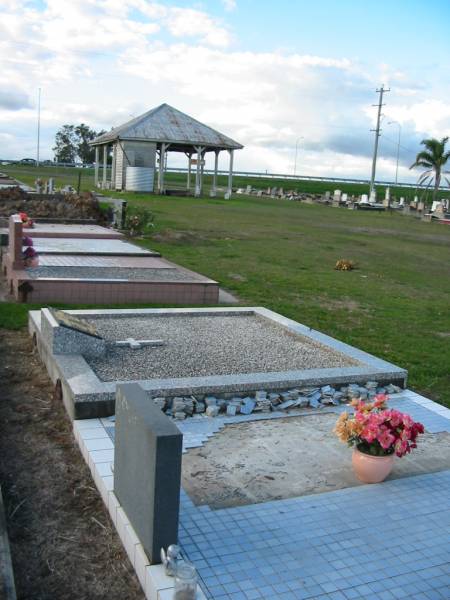 Marburg Lutheran Cemetery, Ipswich  | 