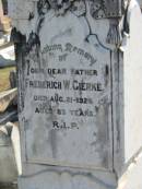 
Frederich W GIERKE
21 Aug 1926, aged 83
Minden Zion Lutheran Church Cemetery
