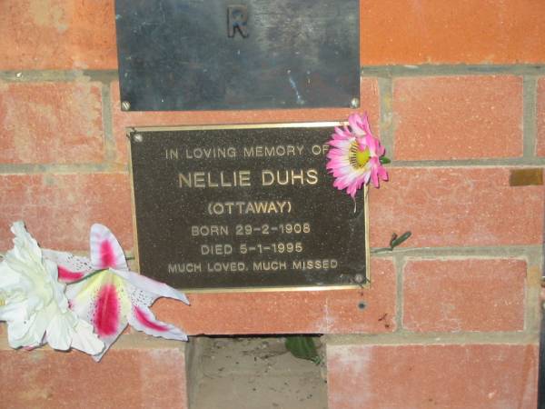 Nellie DUHS (OTTAWAY),  | born 29-2-1908,  | died 5-1-1995;  | Mooloolah cemetery, City of Caloundra  |   | 