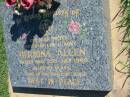 
Hermina ALLEN
25 Jul 1999,aged 81
Mount Beppo Apostolic Church Cemetery
