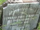 
Stanley Joseph MANTOVA,
died 3 Feb 1947 aged 48 years;
Mundoolun Anglican cemetery, Beaudesert Shire
