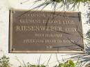 
Clement Isidore Cecil (Issy) RIESENWEBER,
born 13-2-1922,
died accidental 30-6-1971;
Pimpama Island cemetery, Gold Coast
