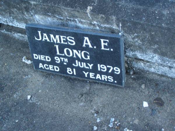 Margaret LONG,  | died 23 July 1957 aged 86 years;  | James Alexander LONG,  | died 17 Feb 1959 aged 87 years;  | James A.E. LONG,  | died 9 July 1979 aged 81 years;  | Polson Cemetery, Hervey Bay  | 