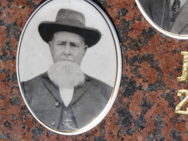 trustee;  | James Stanton MOORE;  | Serpentine Creek Cemetery, Redlands Shire  | 