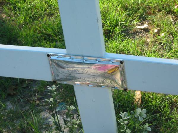 Leslie TOWNSEND,  | aged 83 years;  | Tea Gardens cemetery, Great Lakes, New South Wales  | 