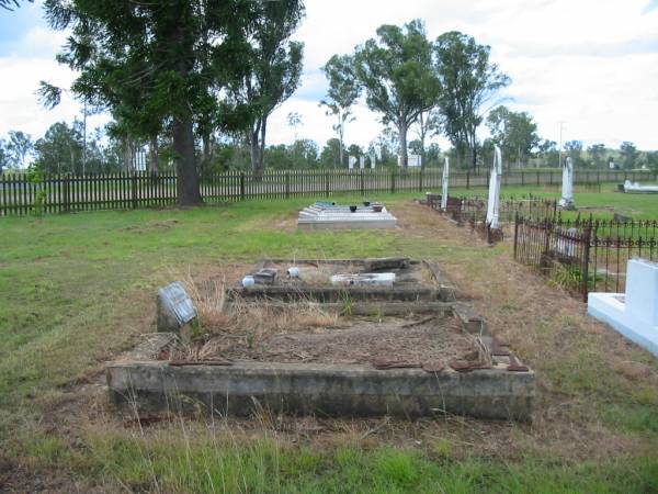Tiaro cemetery, Fraser Coast Region  | 