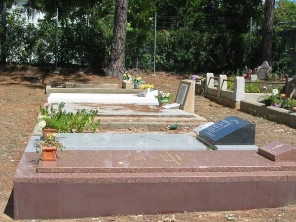Tingalpa Christ Church (Anglican) cemetery, Brisbane  |   | 