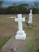
Emily Elizabeth SEIGMEIER (born SCHLOSS),
born 13 Sept 1890,
died 25 June 1911 aged 21 years;
Warra cemetery, Wambo Shire
